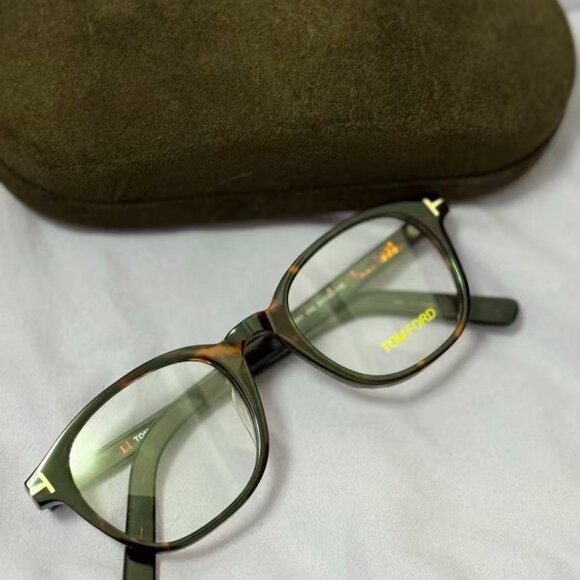 Tom Ford Tortoise Round Glasses - Viral Preppy Aesthetic main image 8